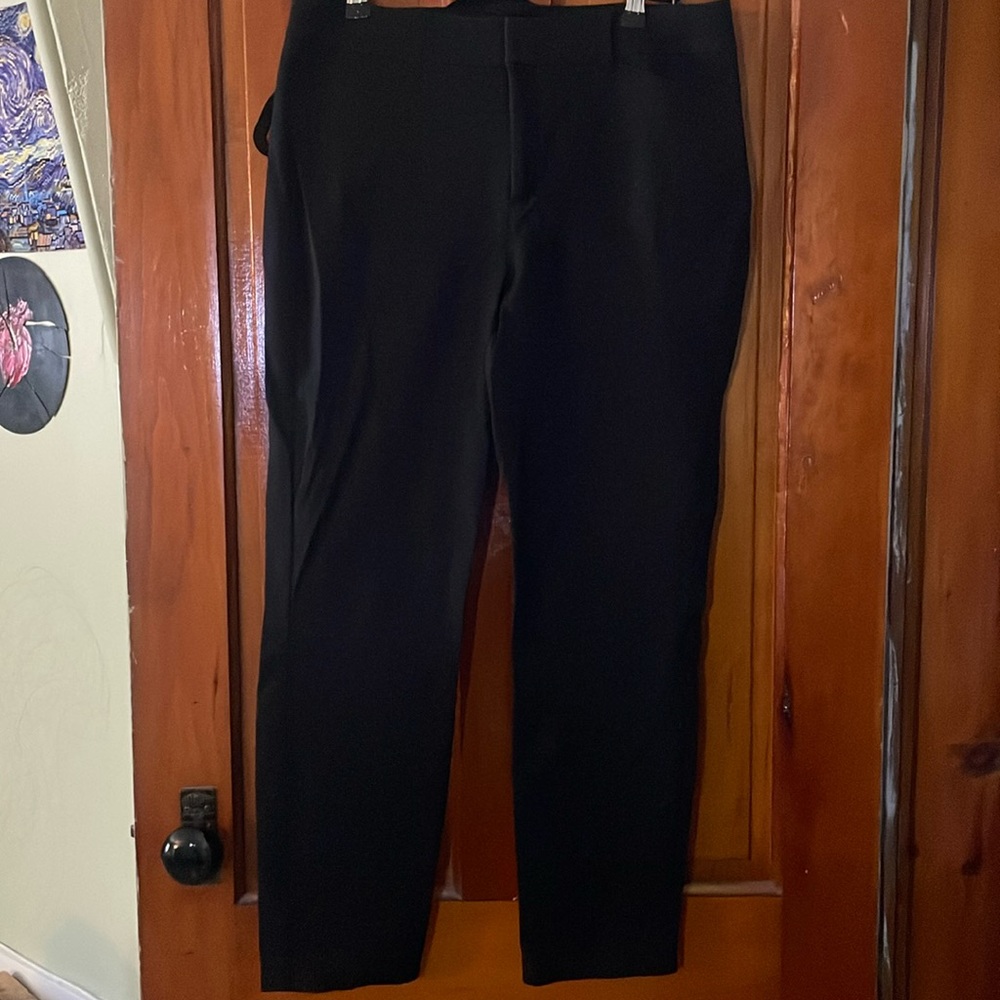 black old navy high rise pixie pants, size 12